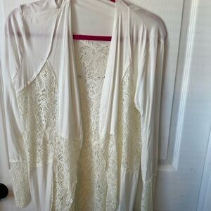 Elegant Cream Lace Women's cardigan